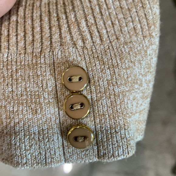 New York & Co. 7th Avenue‎ Tan Off Shoulder Wide Layered Ribbed Sweater Size M - Picture 6 of 7